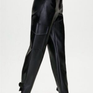 Aritzia Wilfred Free Vegan Black Leather Pants - 00